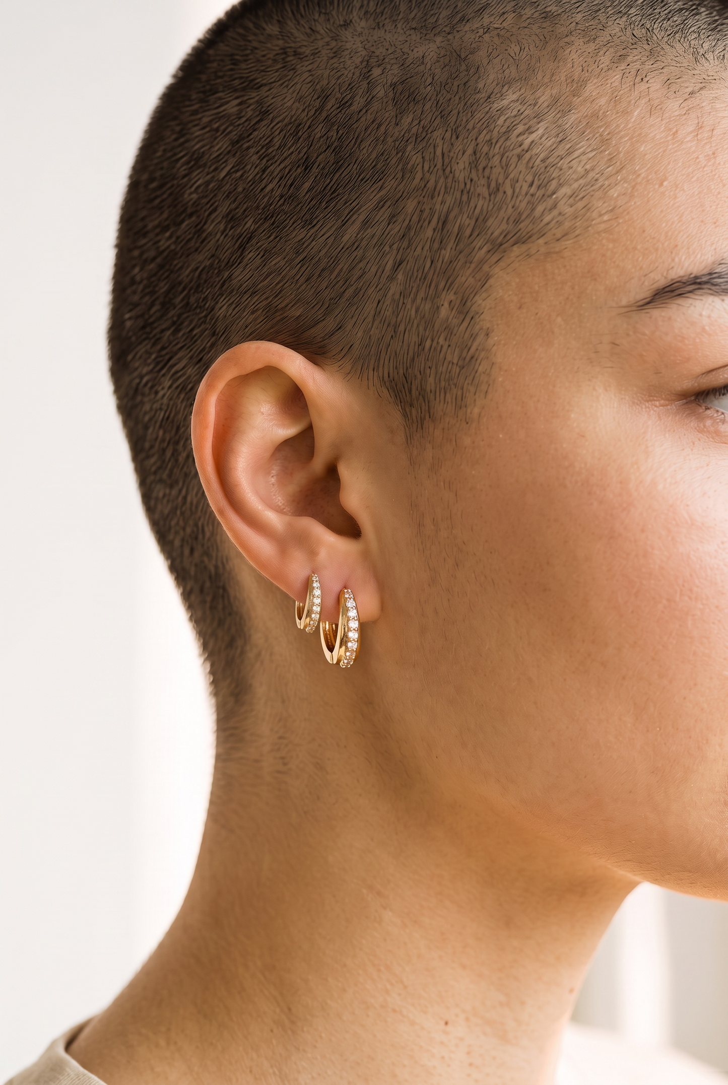 Dainty Rifa Hoops