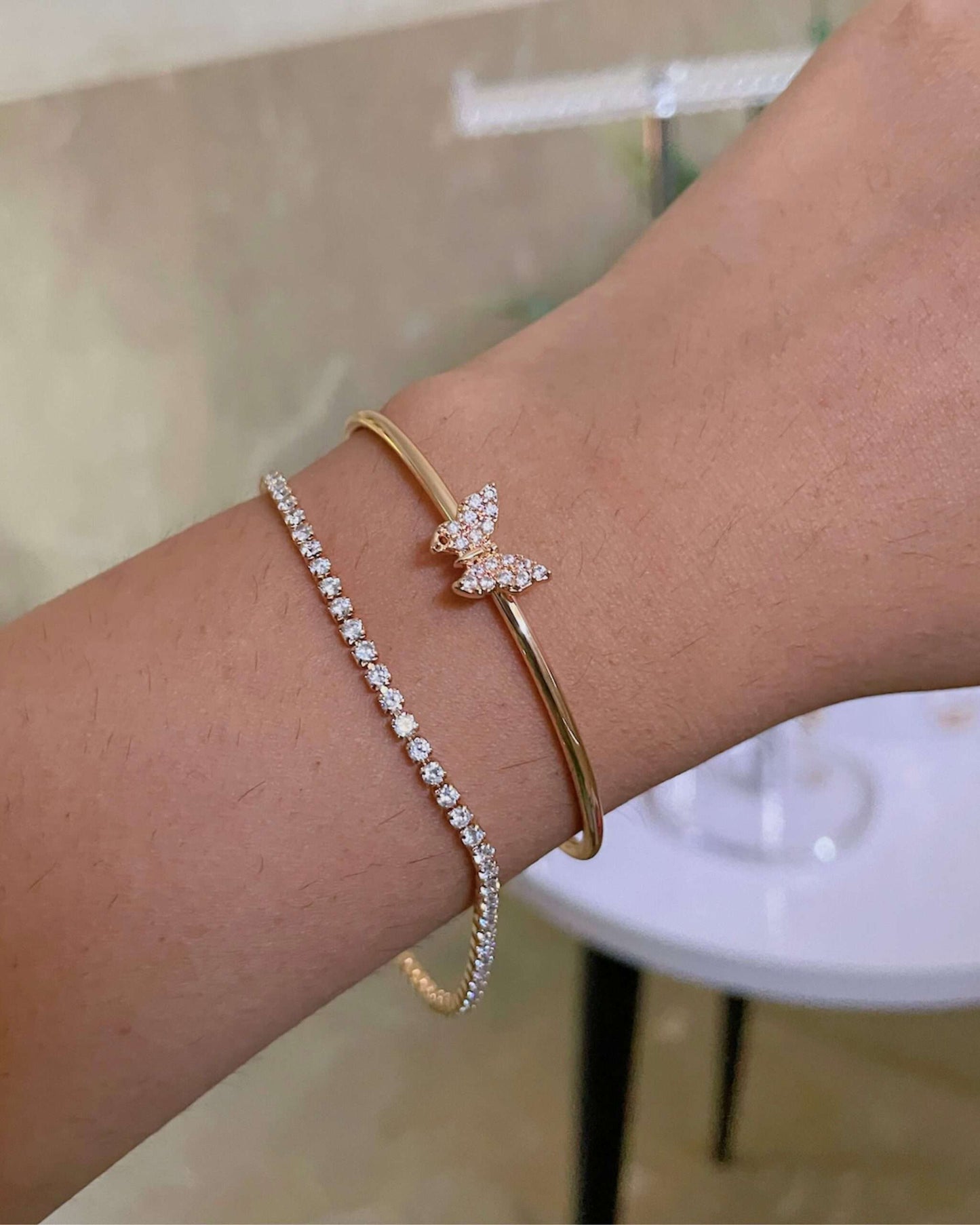 Butterfly adjustable bangle
