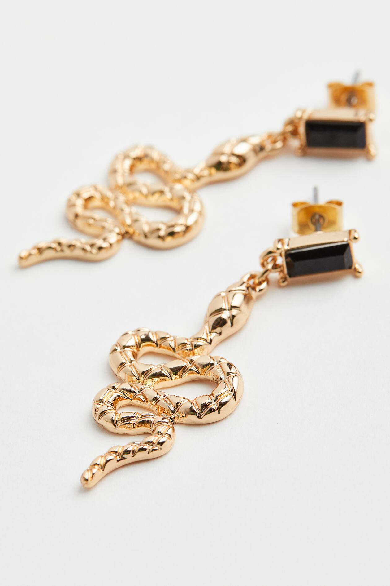 H&m snake earrings