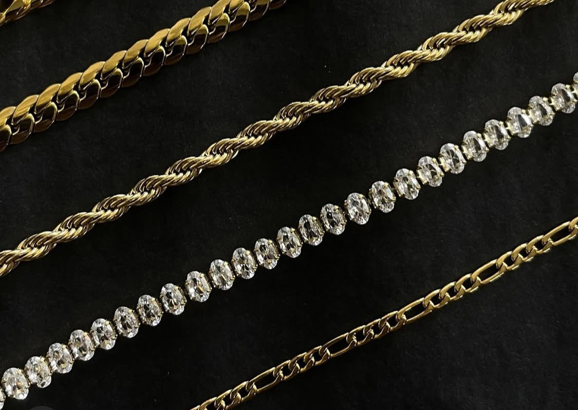 Claire tennis bracelet