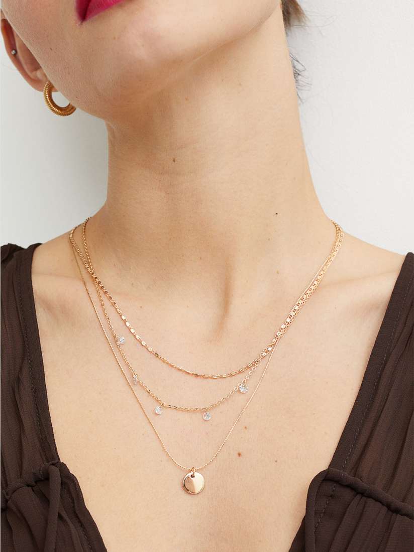 H&M three strand necklace