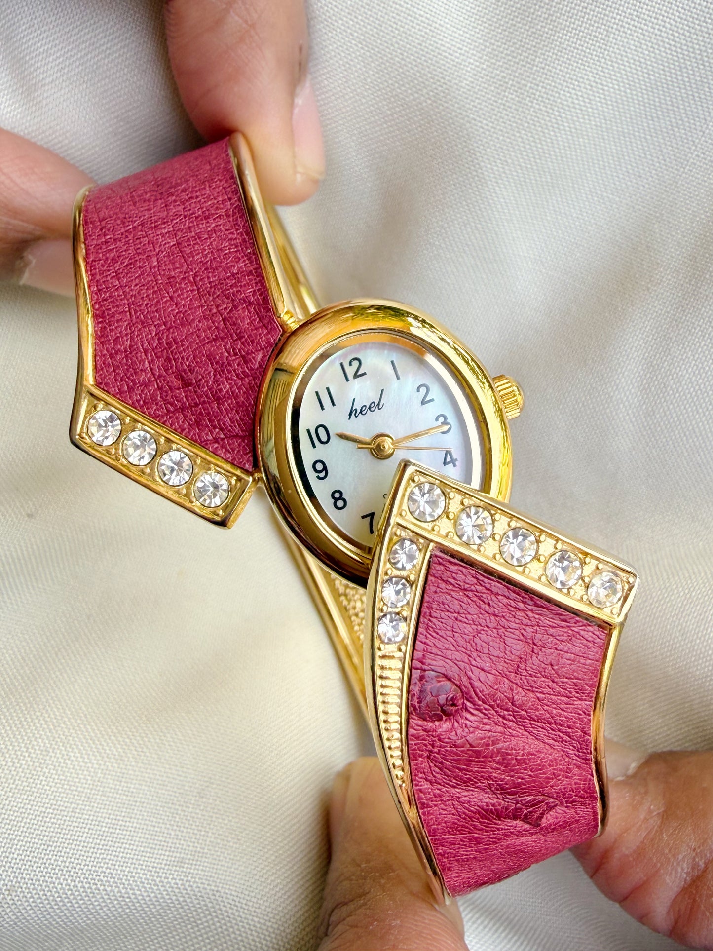 Vintage Peekaboo stones watch
