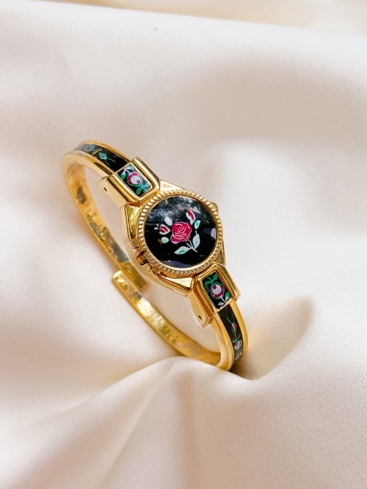 PEEKABOO FLORAL VINTAGE WATCH
