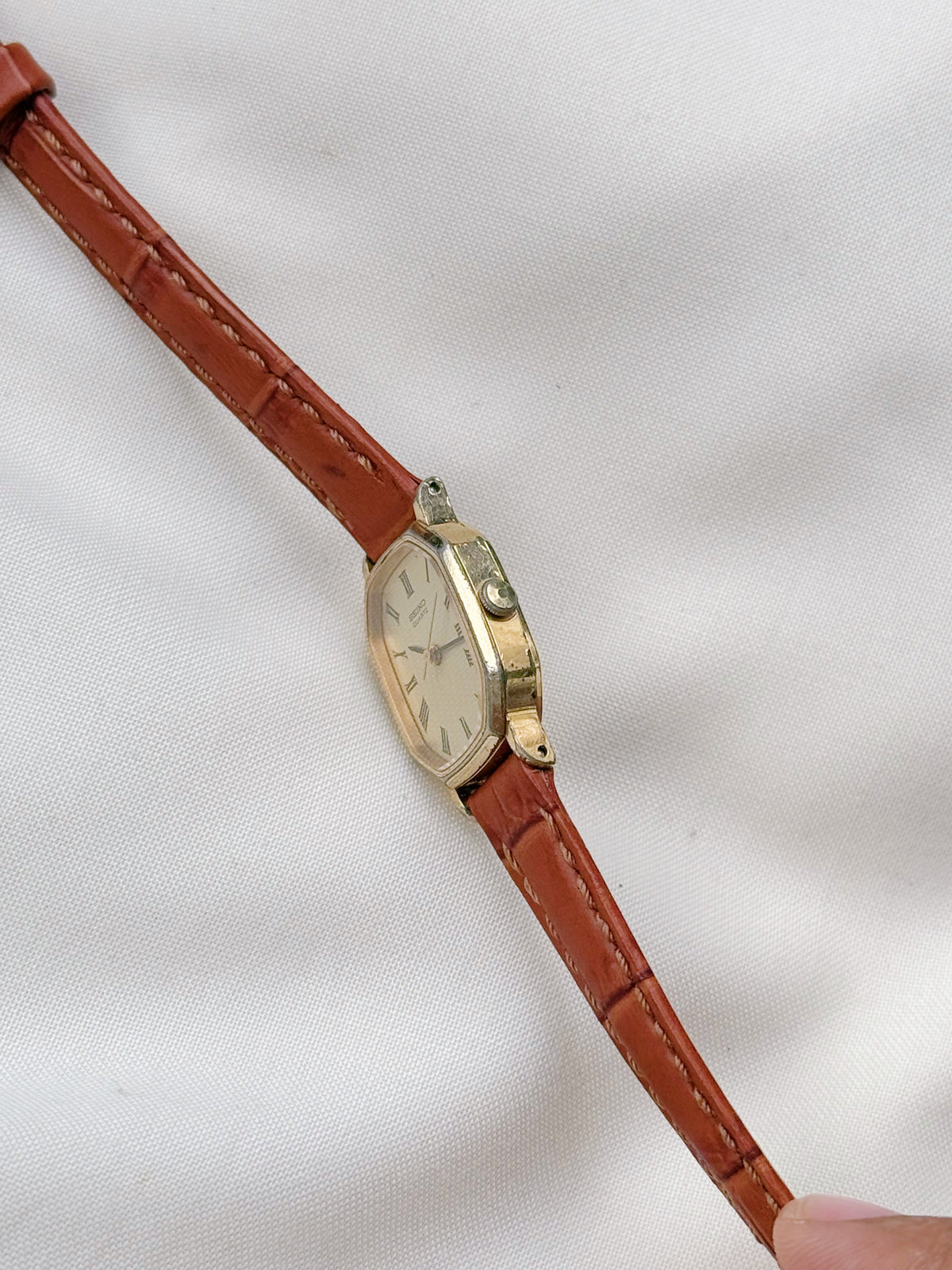 Vintage Seiko Roman tank watch