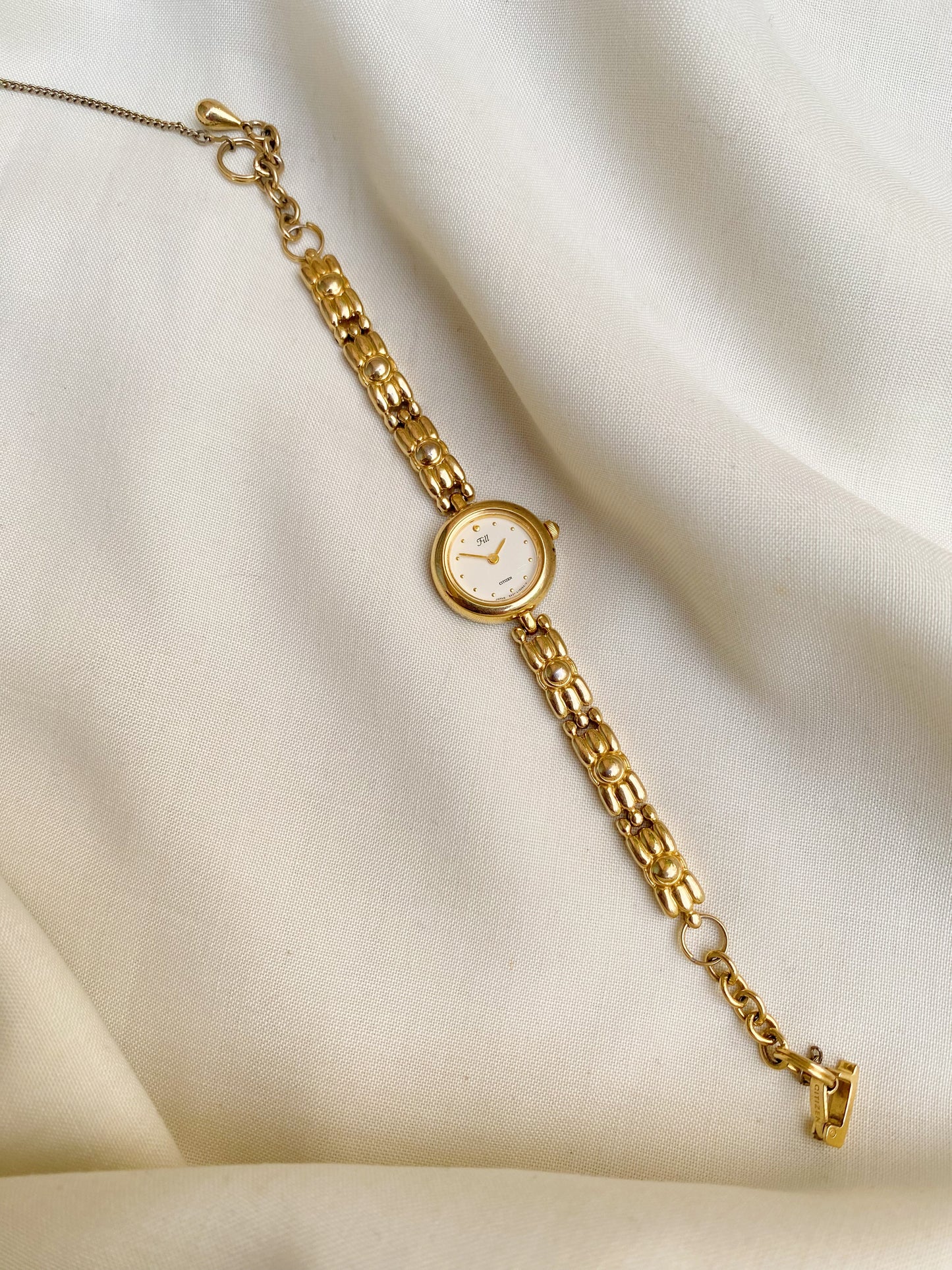 Vintage Citizen fill Women’s Gold watch; Dainty timepiece