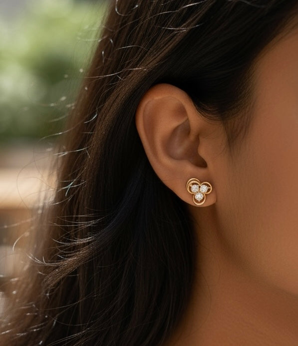 Tri stone Studs