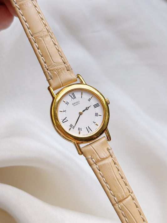Rare Seiko Roman Numeral Leather Strap Watch