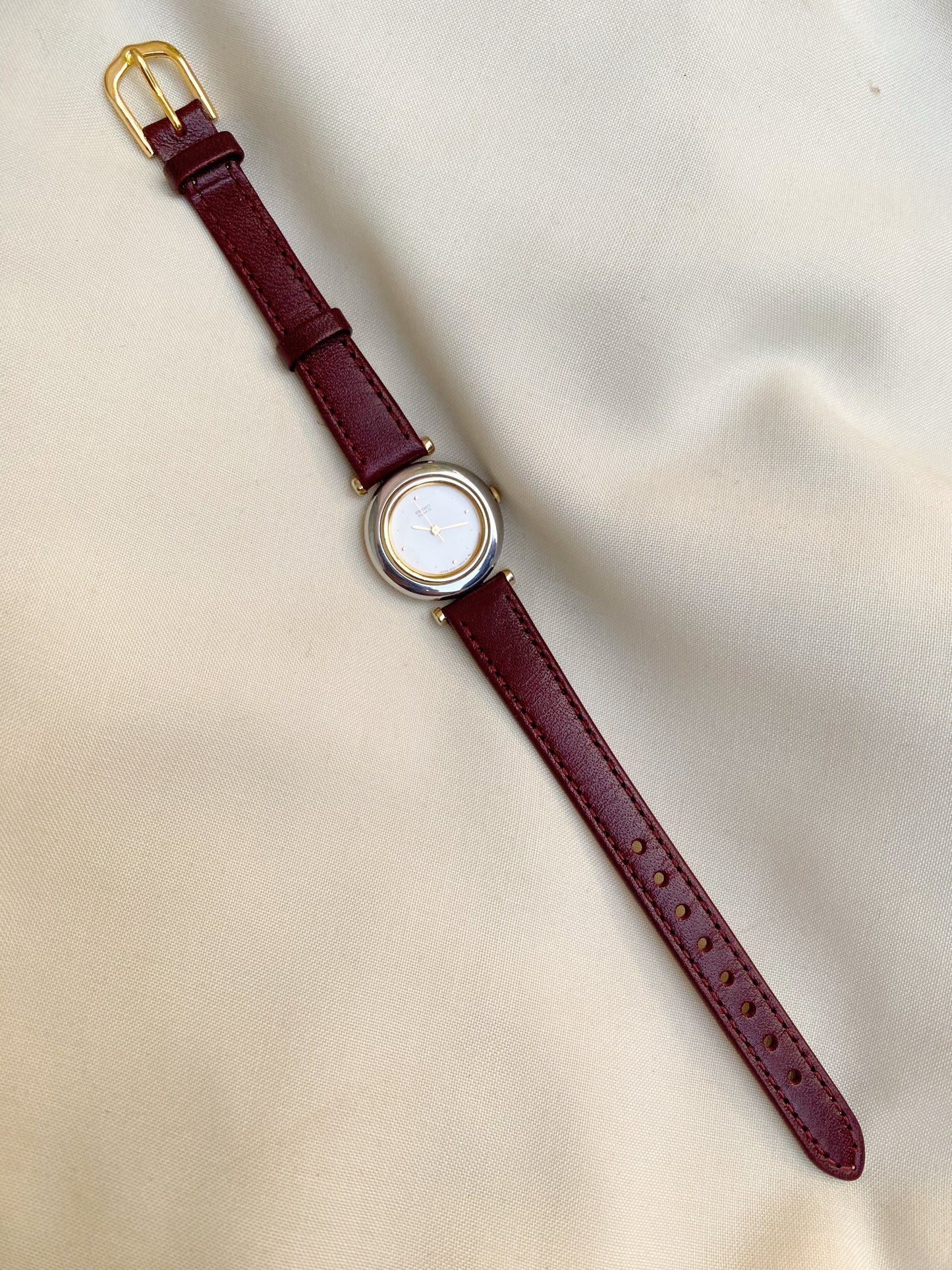 Seiko Rare leather strap watch