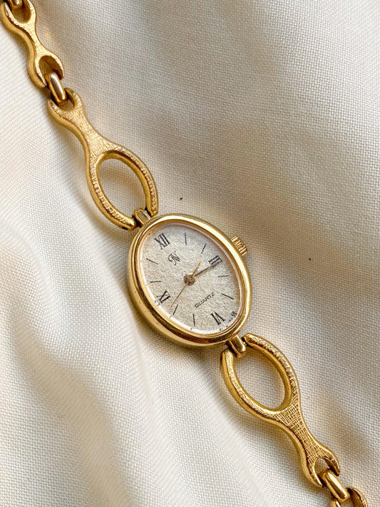 Vintage Citizen Noevir Women’s Gold watch; Dainty timepiece