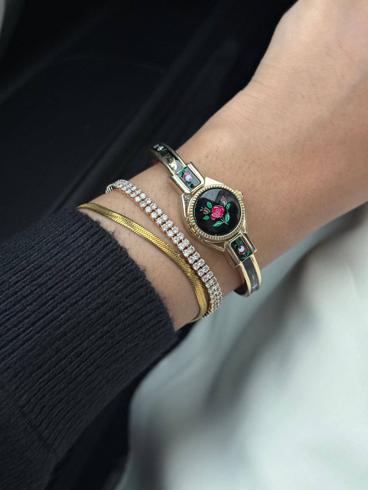 Vintage Peekaboo Floral Watch for women