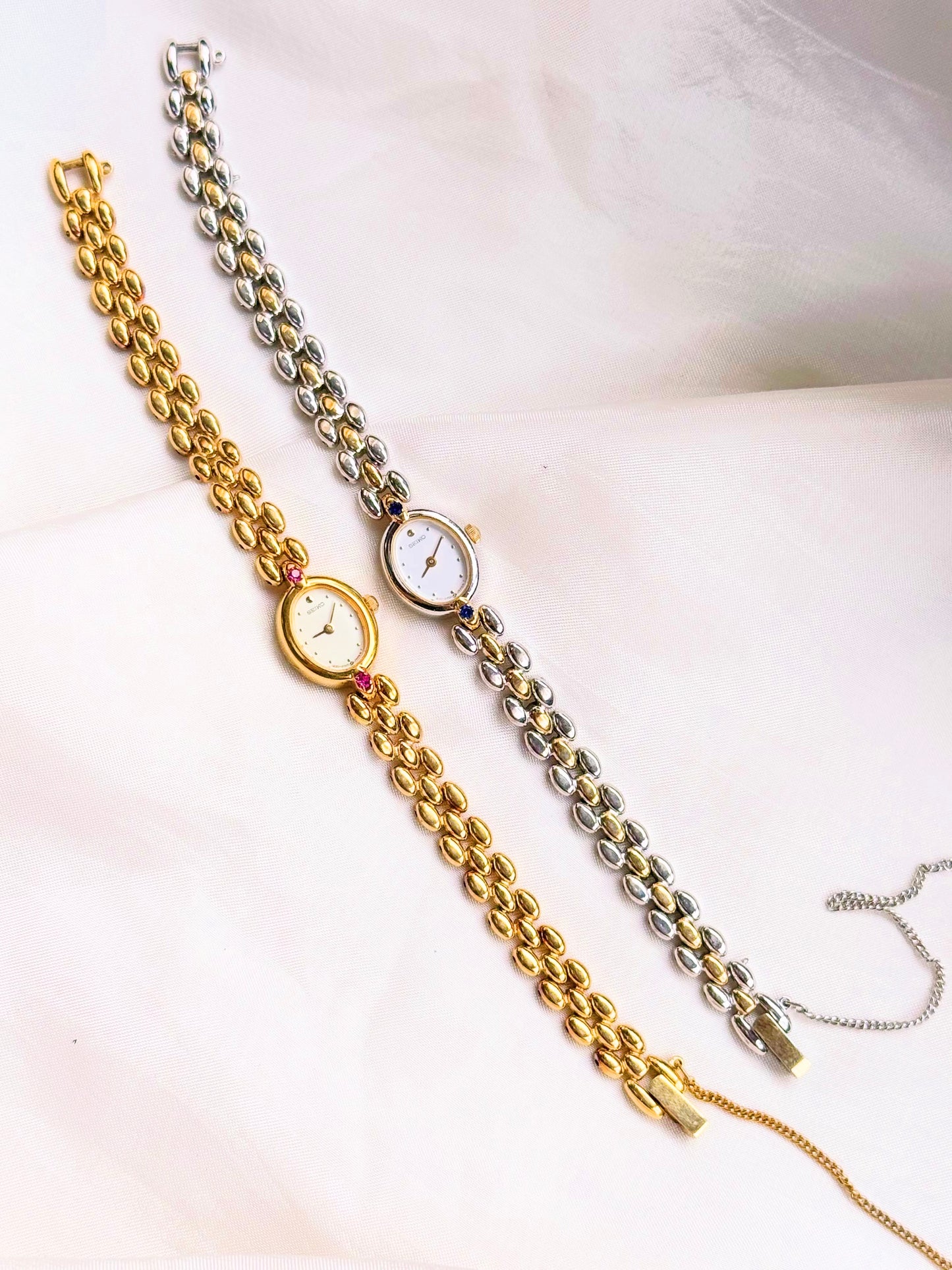 Ultra Rare Seiko Petite Dial Gold plated bracelet watch for women; Diamond accents & Rice bracelet