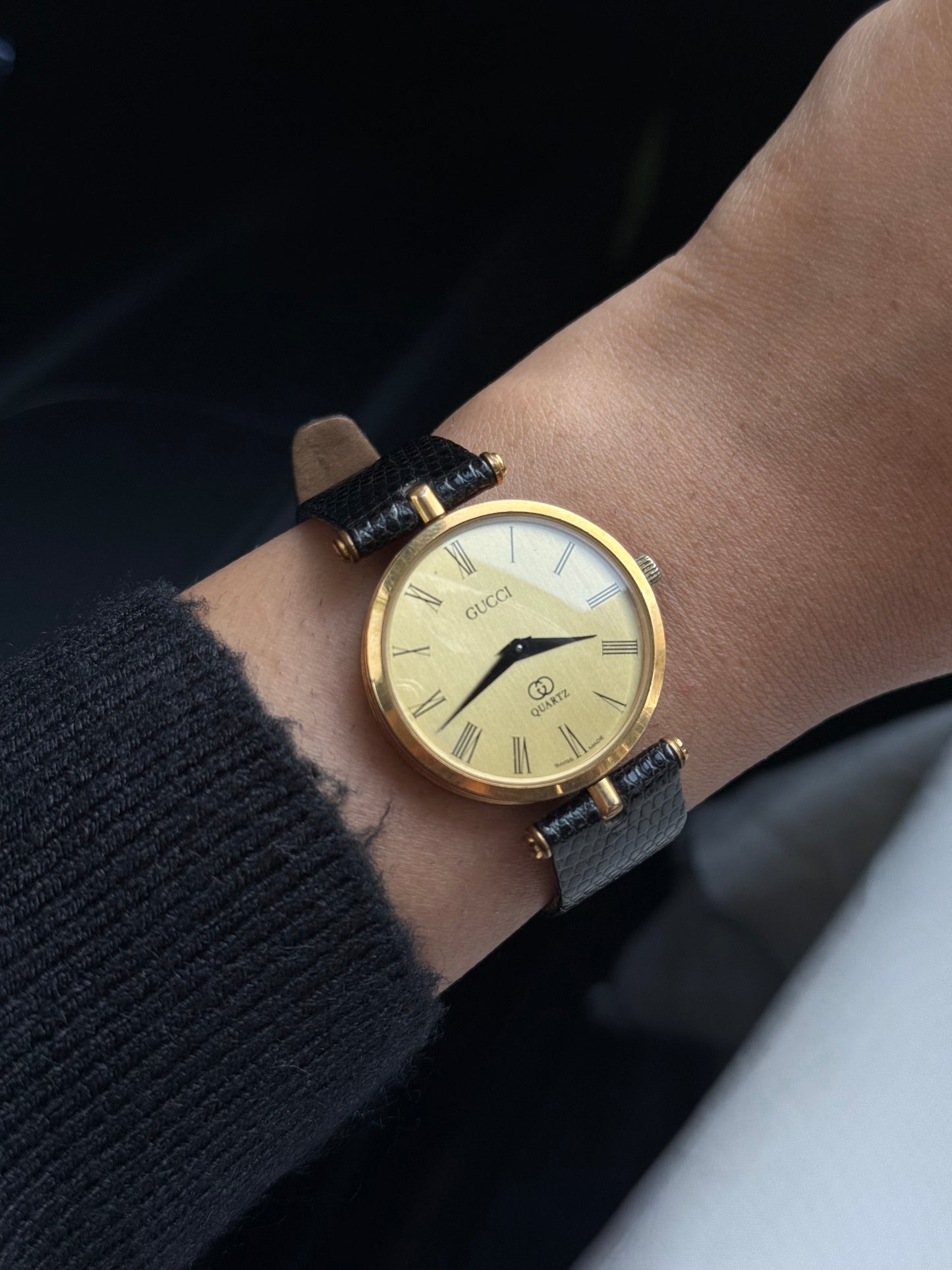 Vintage Gucci Gold-Plated Quartz Watch 2000M; Luxury Swiss timepiece