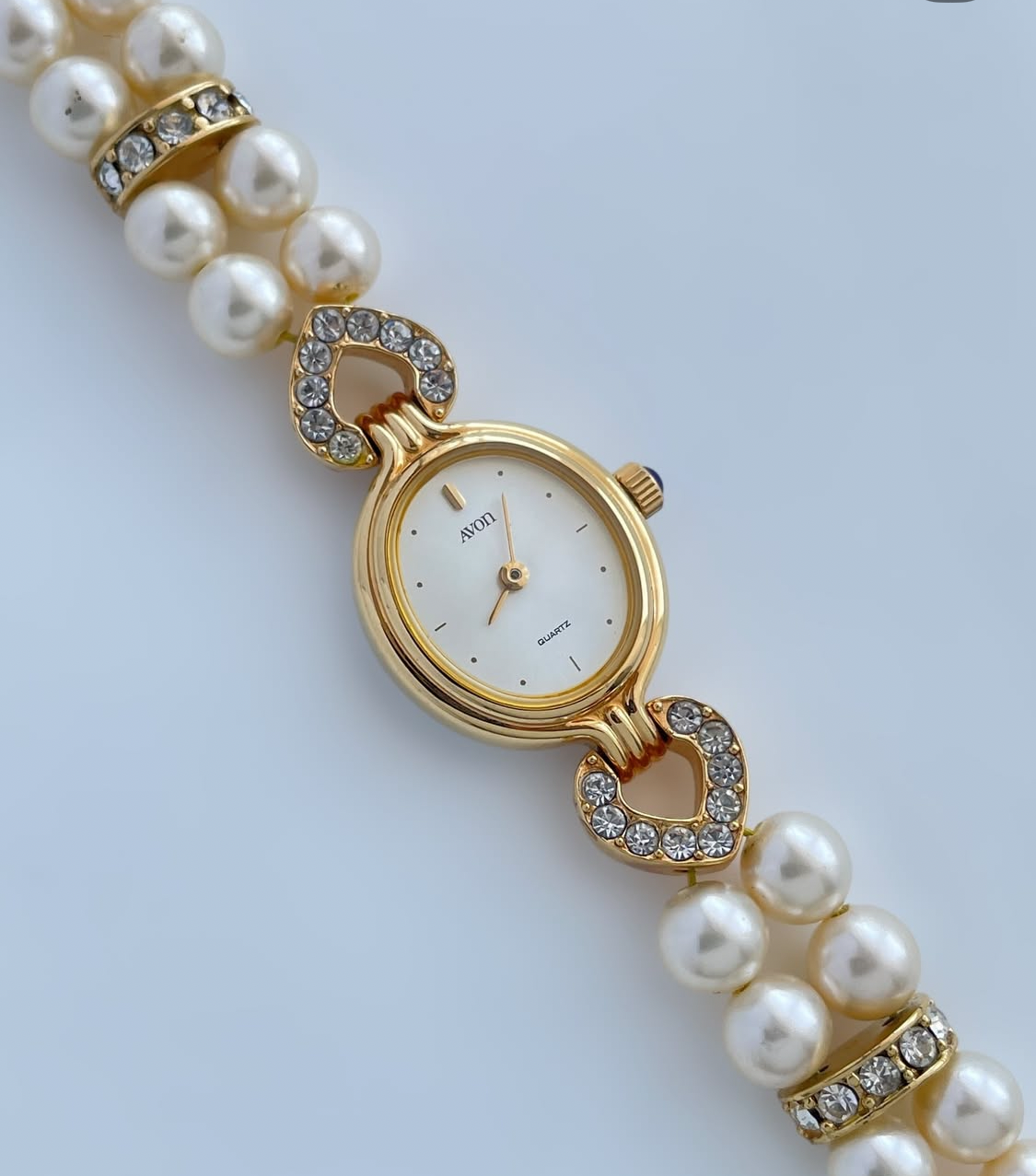 Vintage Avon Pearl watch