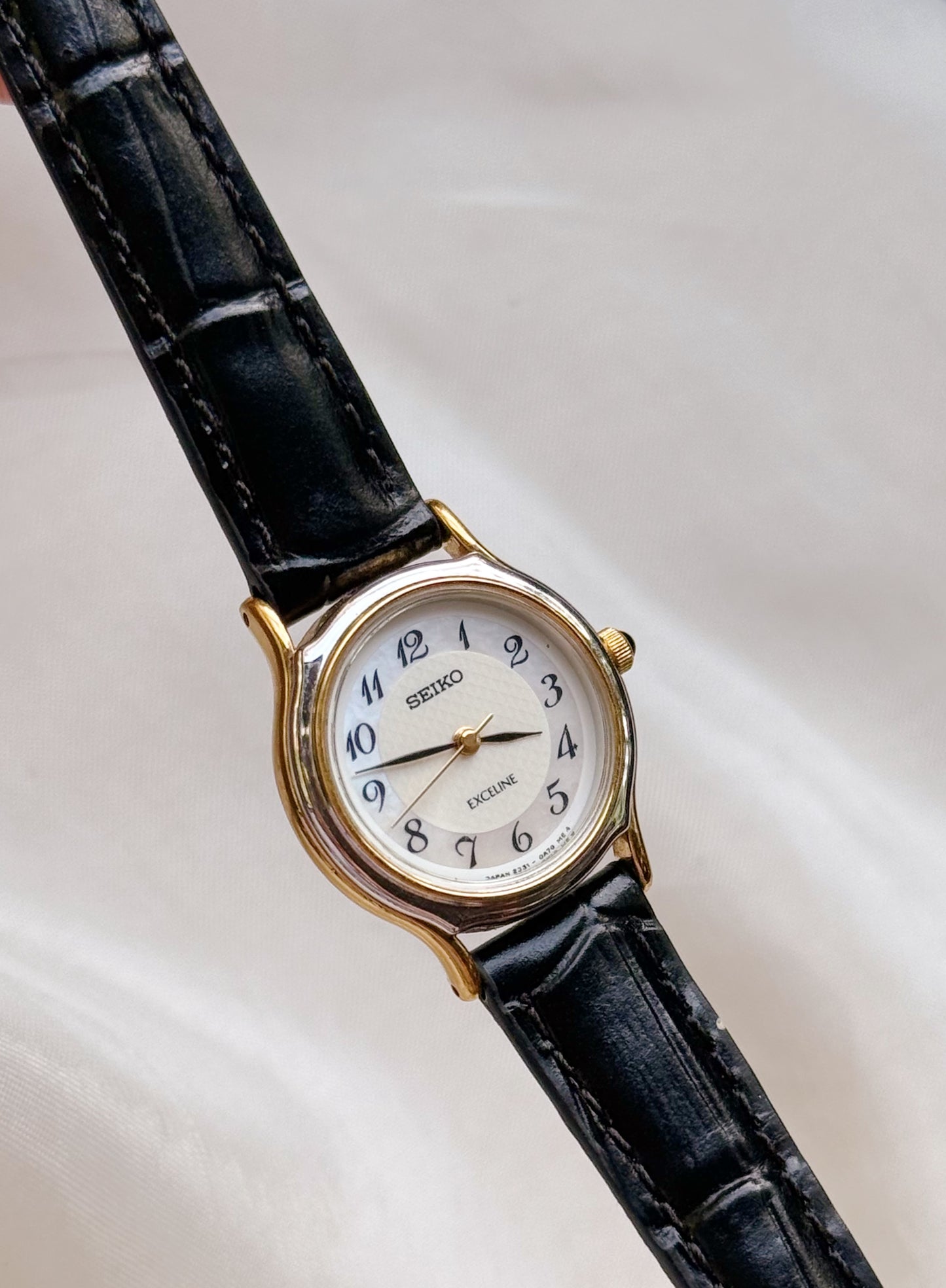 Seiko Excelline Two Tone Leather Strap Watch
