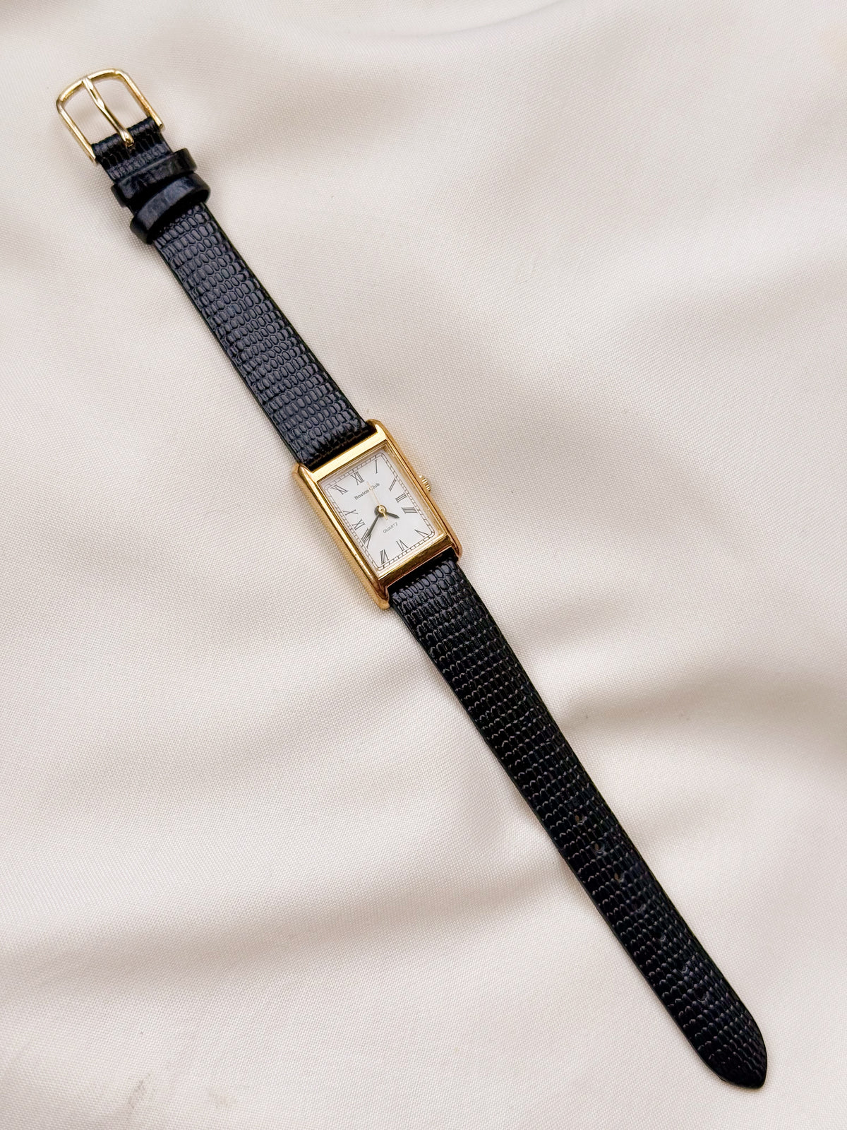 Boston Club Tank Vintage Watch for women: Black Leather Strap