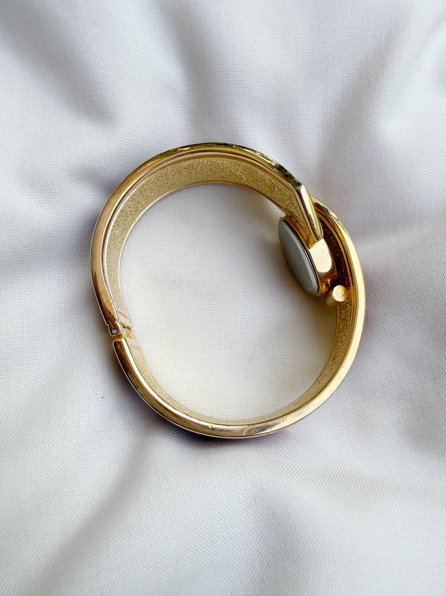 Vintage Peekaboo stones watch