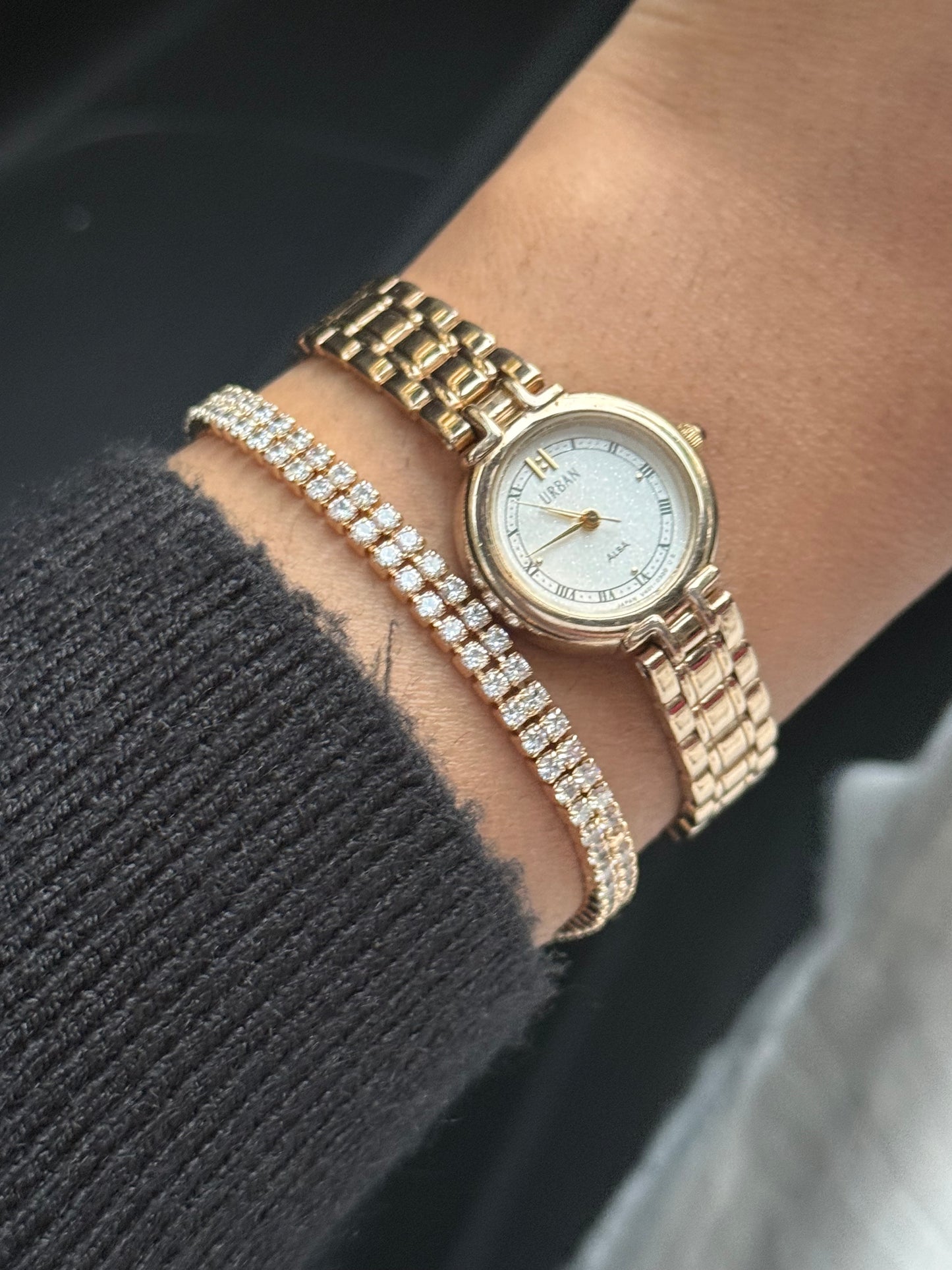 Vintage Rare Alba Urban Gold watch