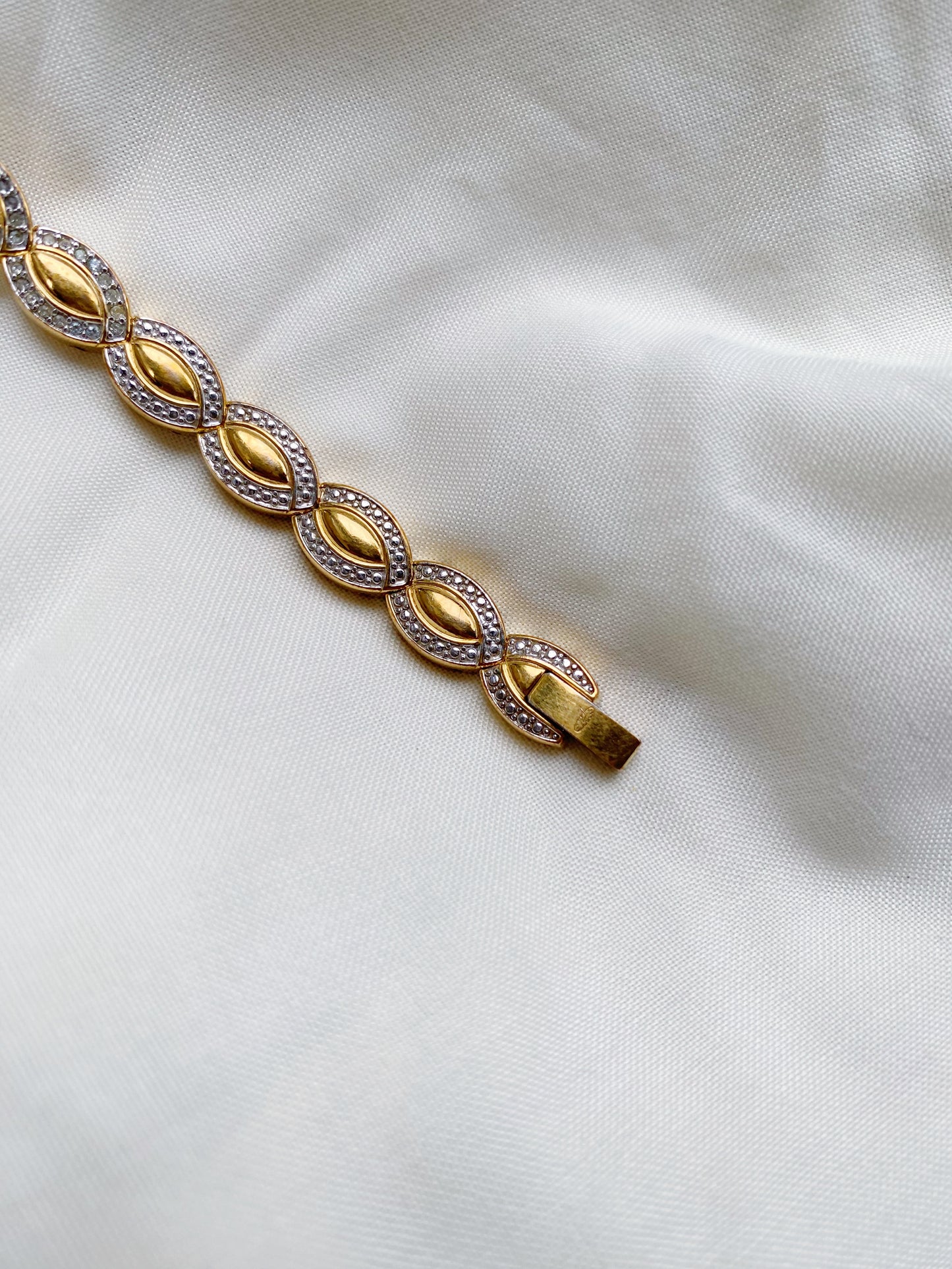 Tel star vintage watch stone