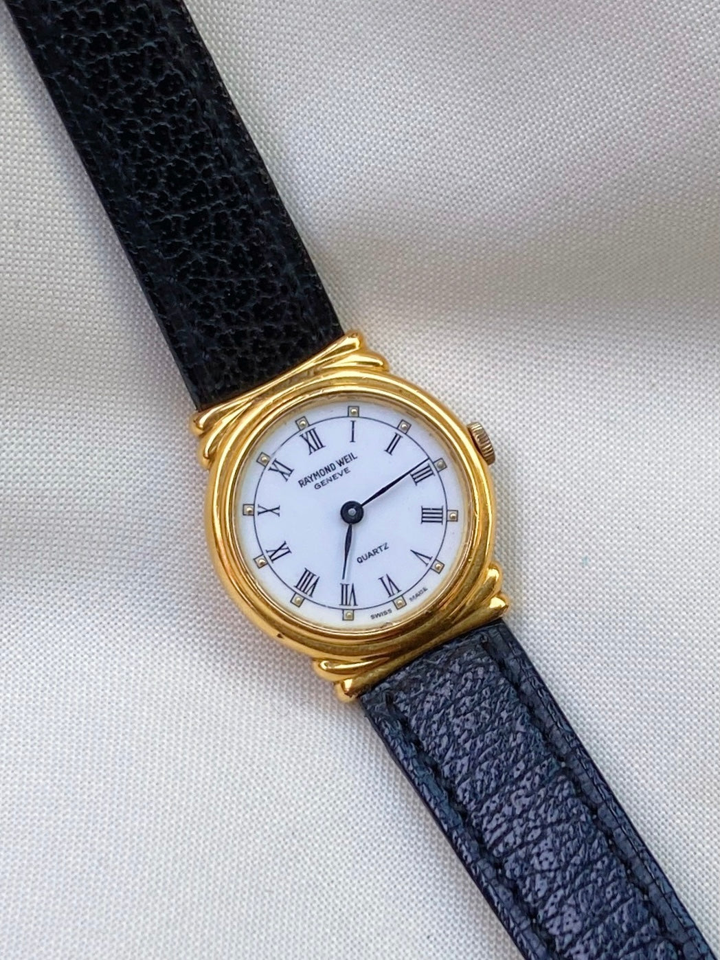 Vintage Raymond Weil Watch for women; Gold plated, Leather Strap