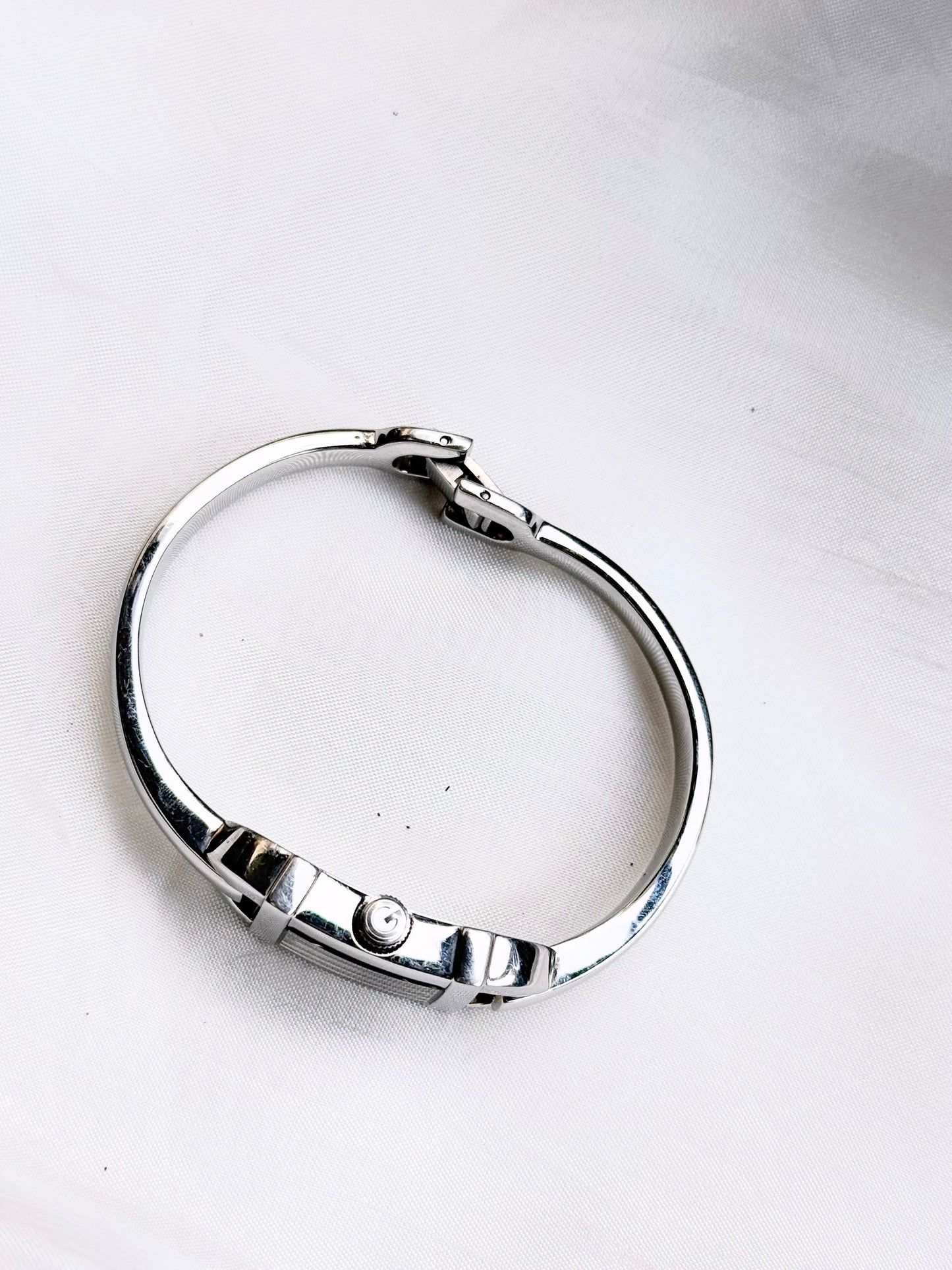 Gucci Rare Silver Bangle watch