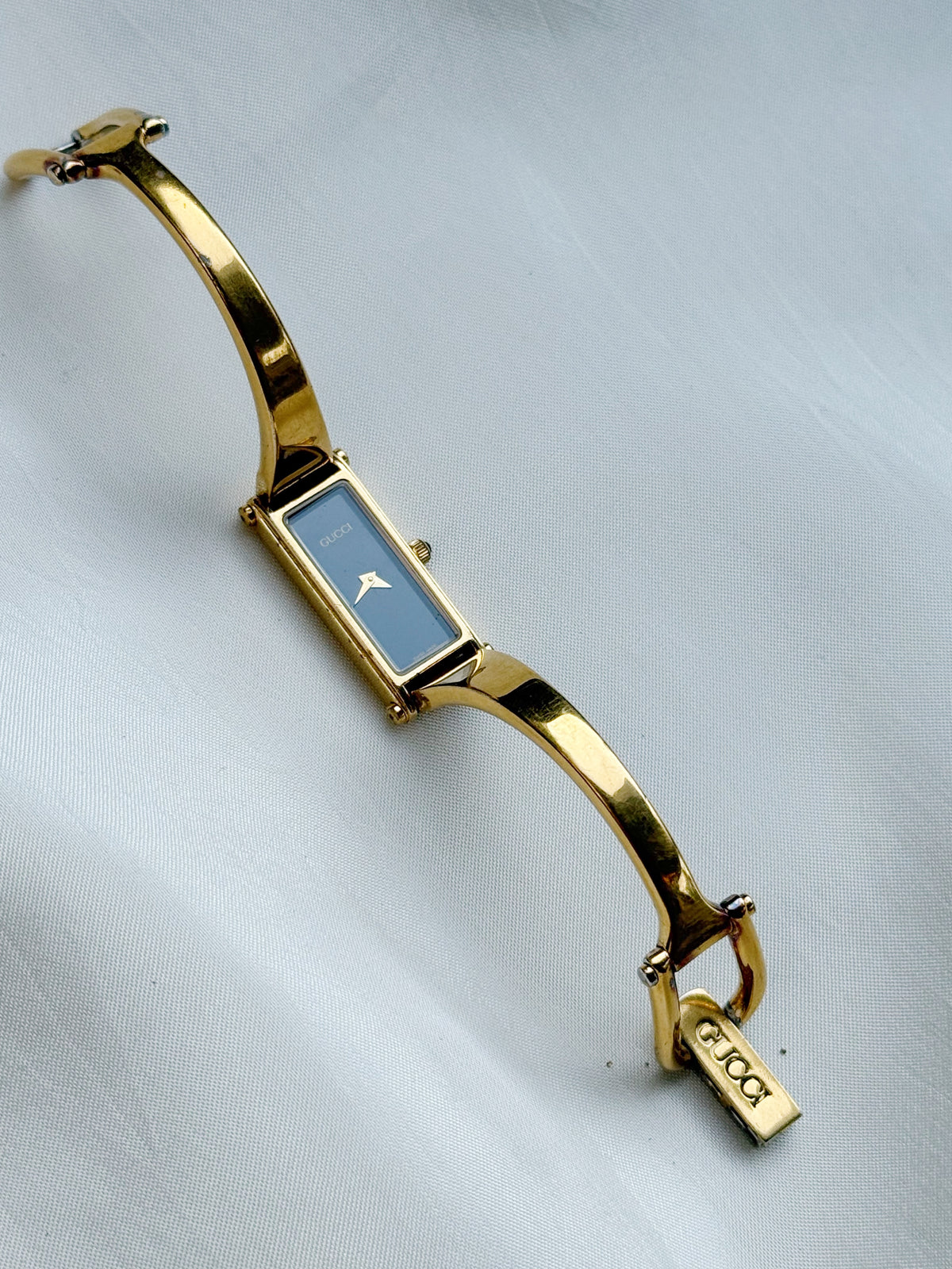 Vintage Gucci 90s Gold-Plated 1500L Quartz Watch ; MOP & Black dial
