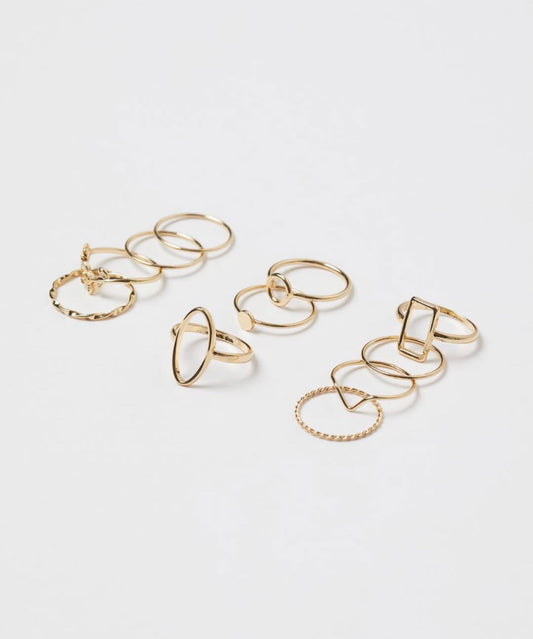 Dainty gold rings