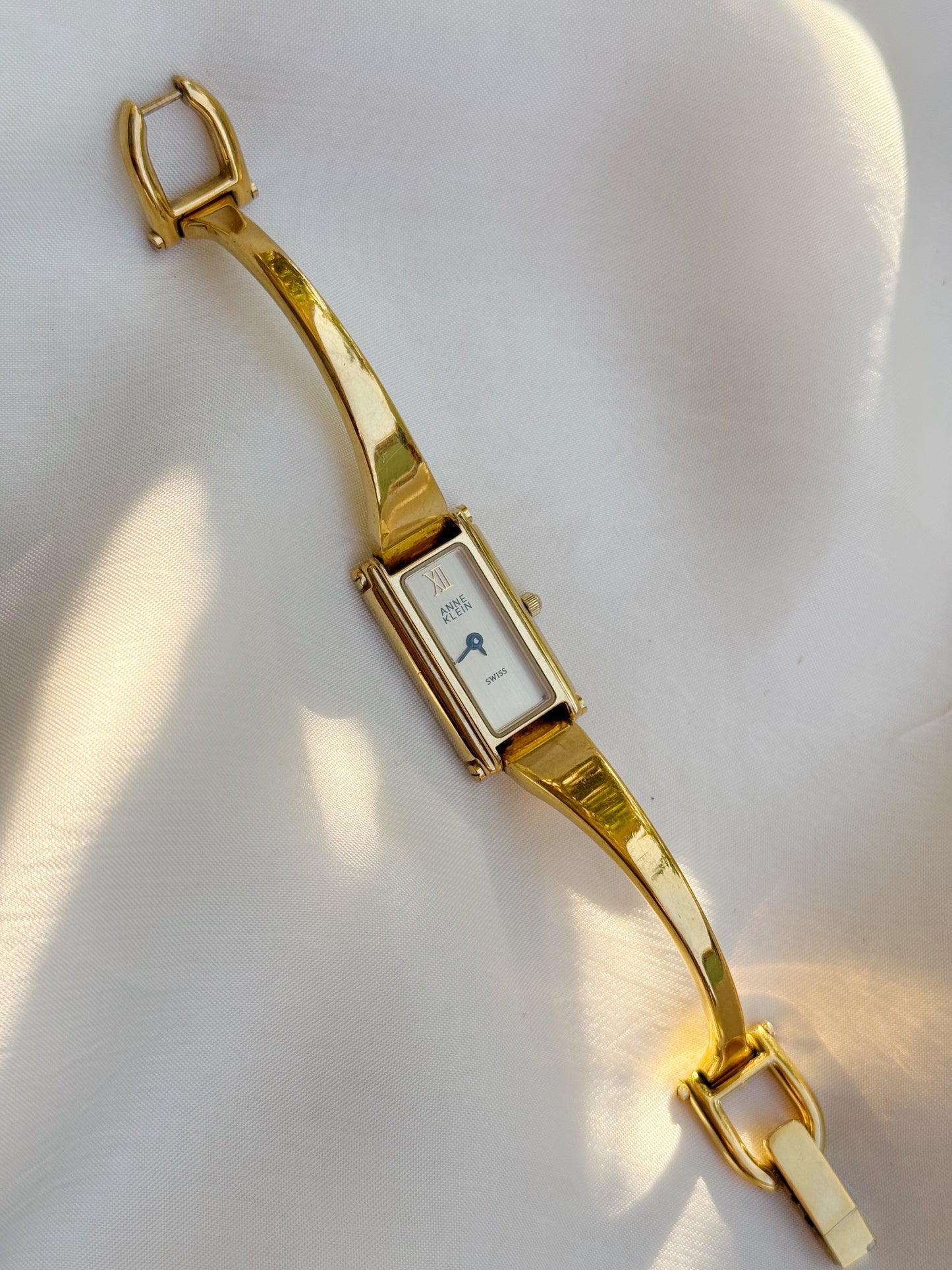 ANNE KLEIN Bangle watch