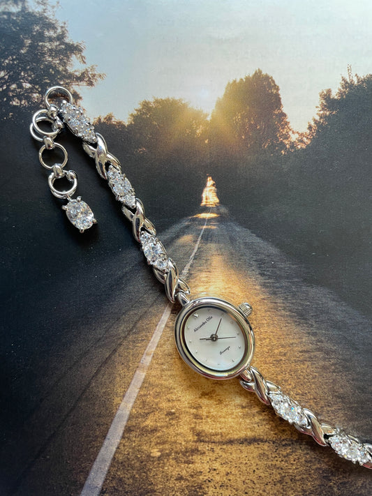 Vintage Dainty white stones watch for women