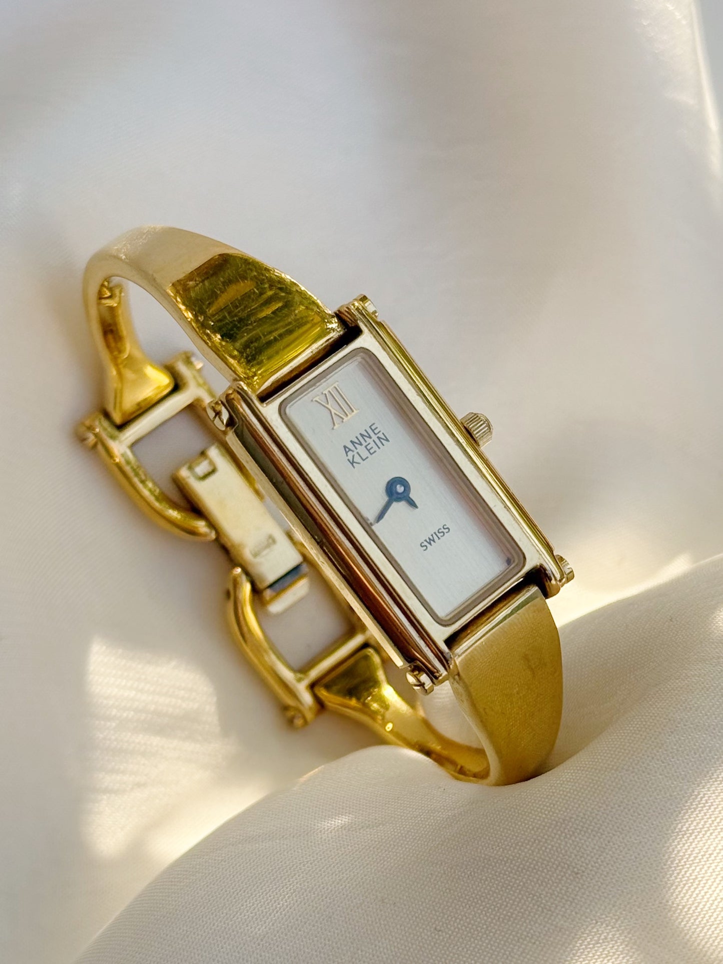 ANNE KLEIN Bangle watch
