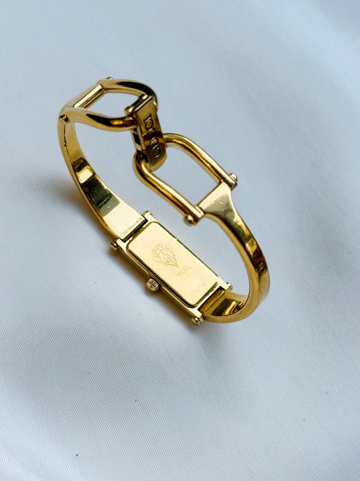 Vintage Gucci 90s Gold-Plated 1500L Quartz Watch ; MOP & Black dial