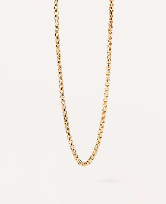 Boxed gold chain