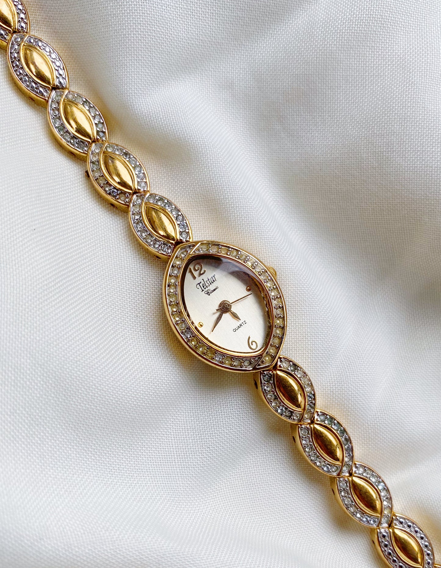 Tel star vintage watch stone