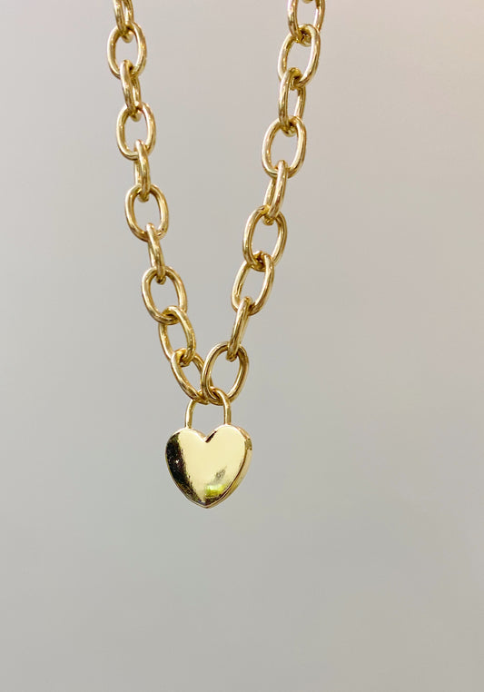 H&M Chunky heart necklace with link chain