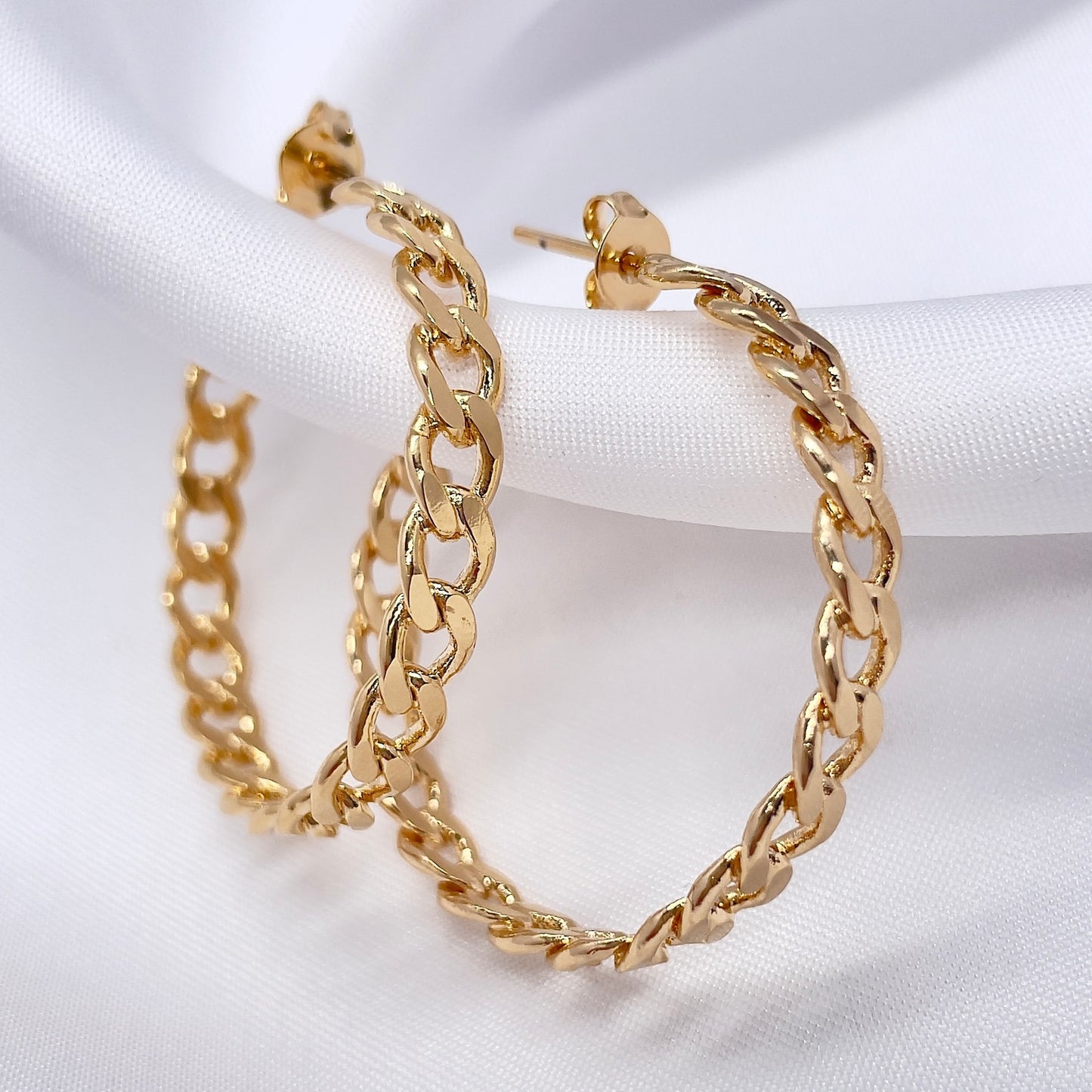H&M chain earrings