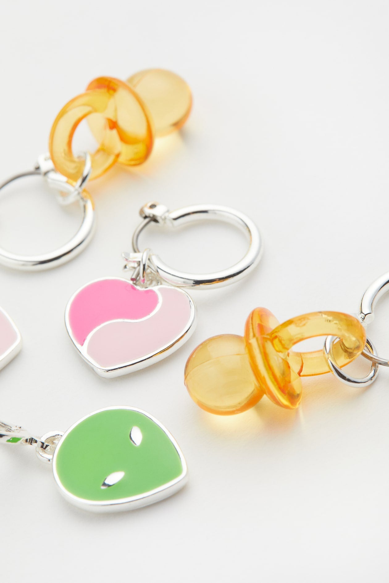 H&M 3 PAIRS OF EARRINGS