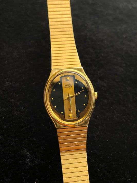 Vintage Citizen gold-tone black Dial women’s quartz watch