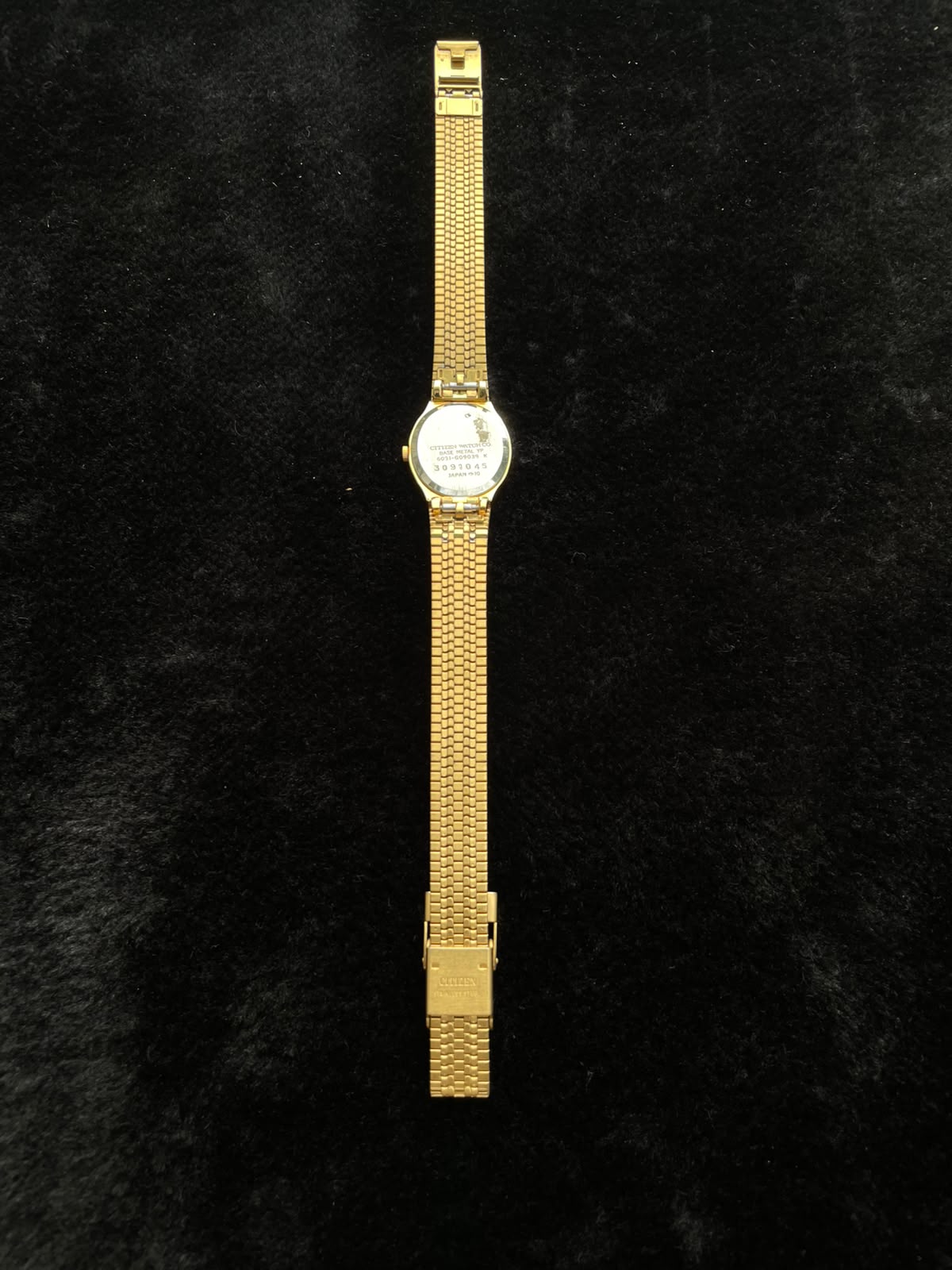 Vintage Citizen gold-tone black Dial women’s quartz watch