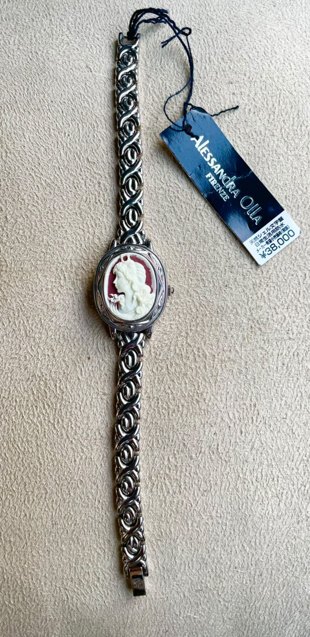 vintage Alessandra Olla Firenze silver-tone cameo "peek-a-boo" bracelet watch
