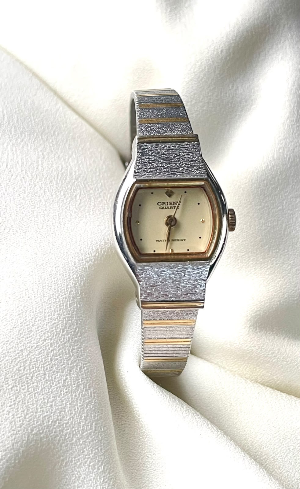 vintage Orient Quartz women watch