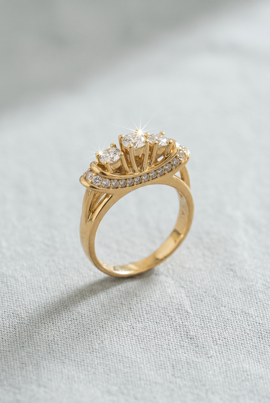 The Rhinestones Crown Ring