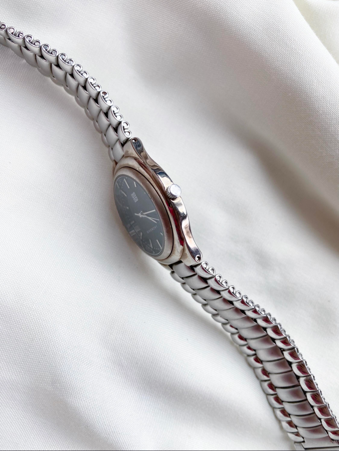 Silver Givenchy Watch | Black Dial | Vintage Unisex watch