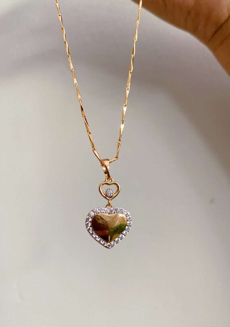 Two tone heart and stone necklace